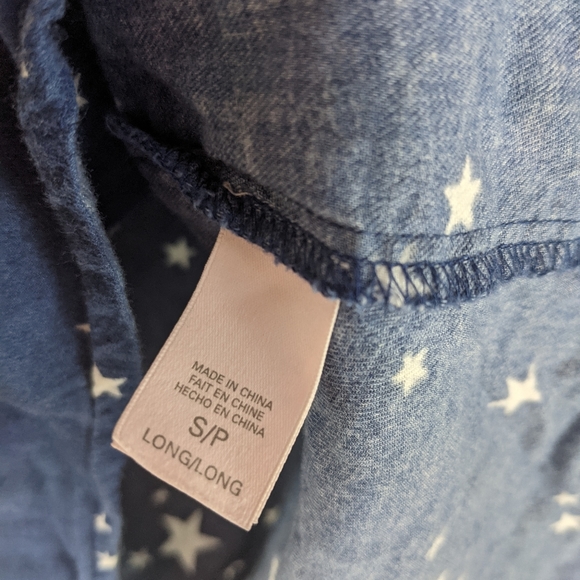 Victoria's Secret Long Sleeve Button Up Pajama Top - Picture 7 of 10